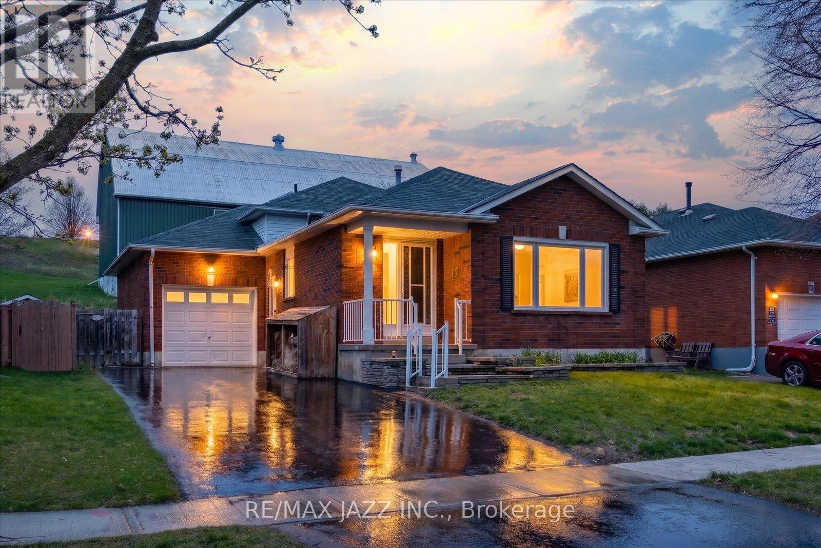 14 PENFOUND DRIVE, clarington (bowmanville), Ontario
