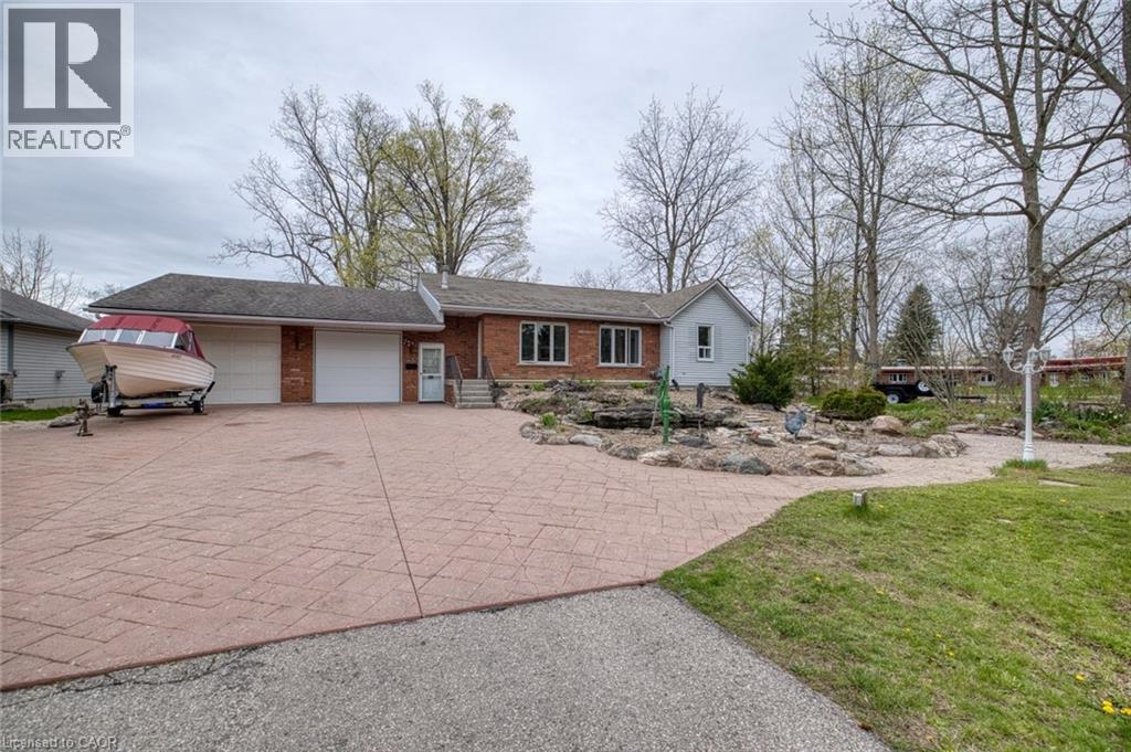 638 Broad Street W, Dunnville, Ontario  N1A 1T7 - Photo 3 - 40825771