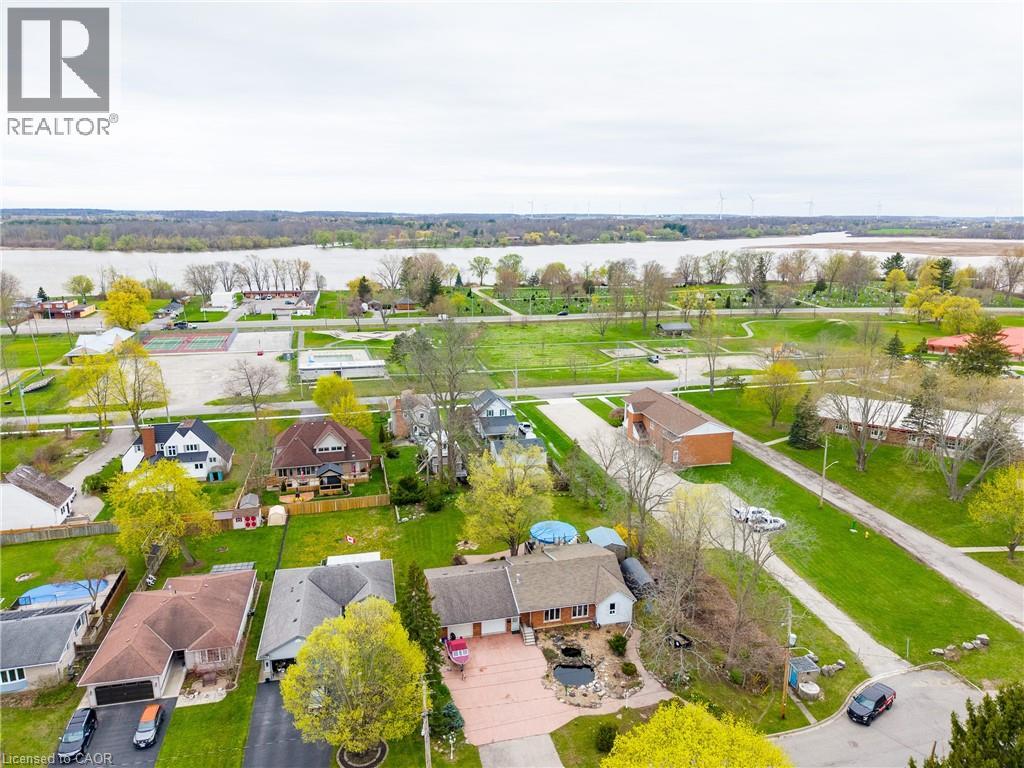 638 Broad Street W, Dunnville, Ontario  N1A 1T7 - Photo 46 - 40825771