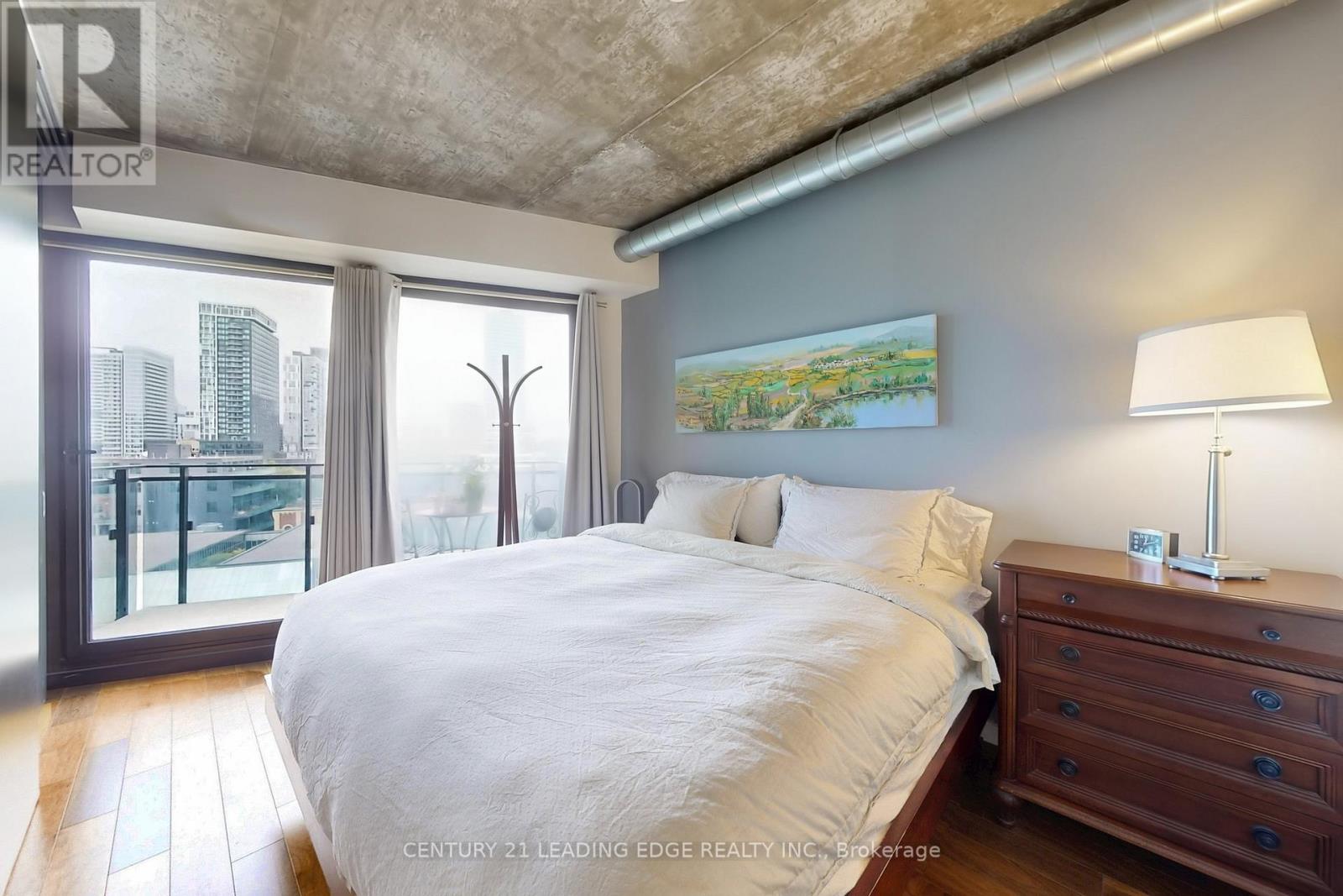 802 - 51 Trolley Crescent, Toronto, Ontario  M5A 0E9 - Photo 12 - C13066852