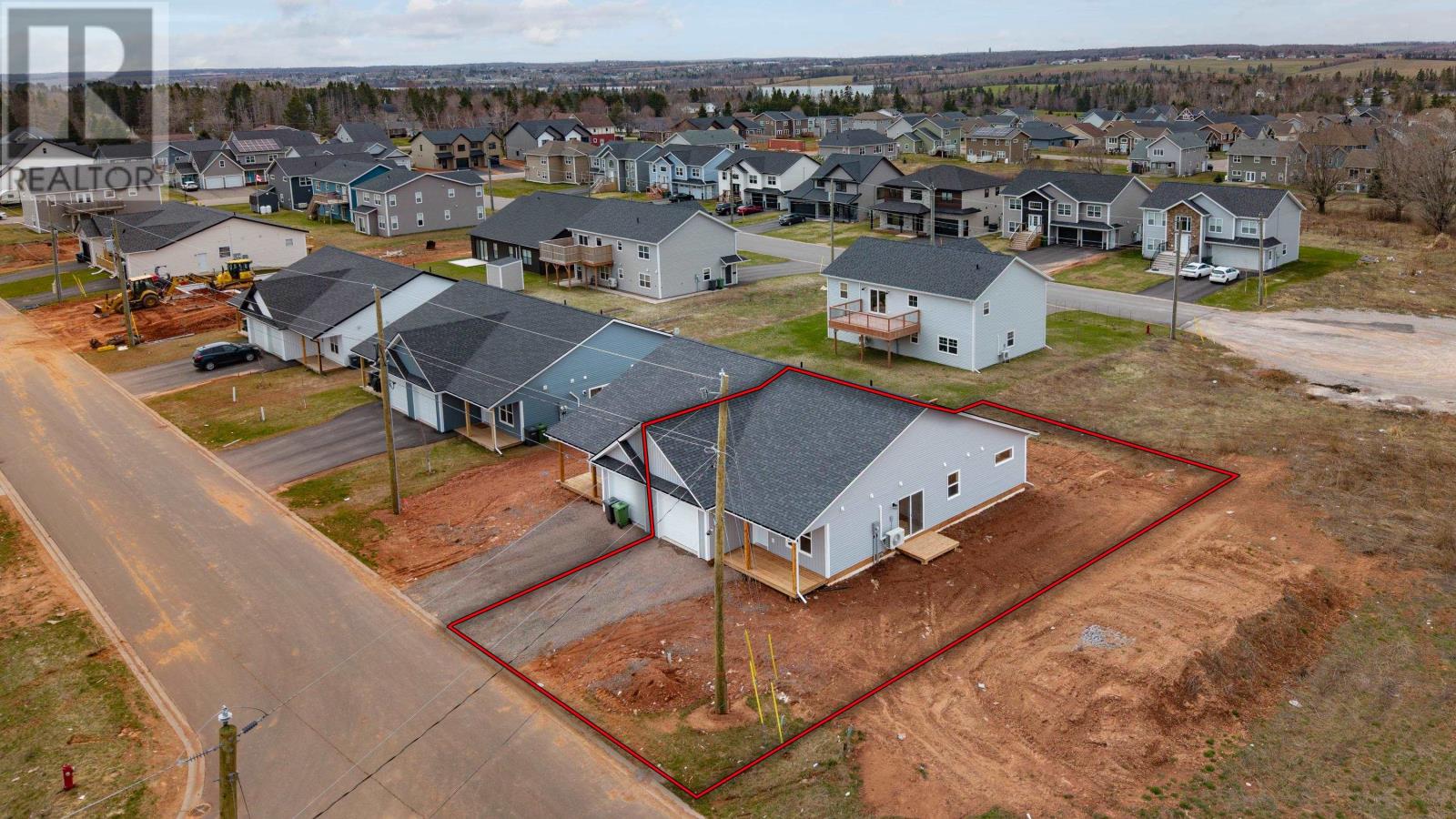 35 Paddington Avenue, West Royalty, Prince Edward Island  C1E 3V7 - Photo 2 - 202609260