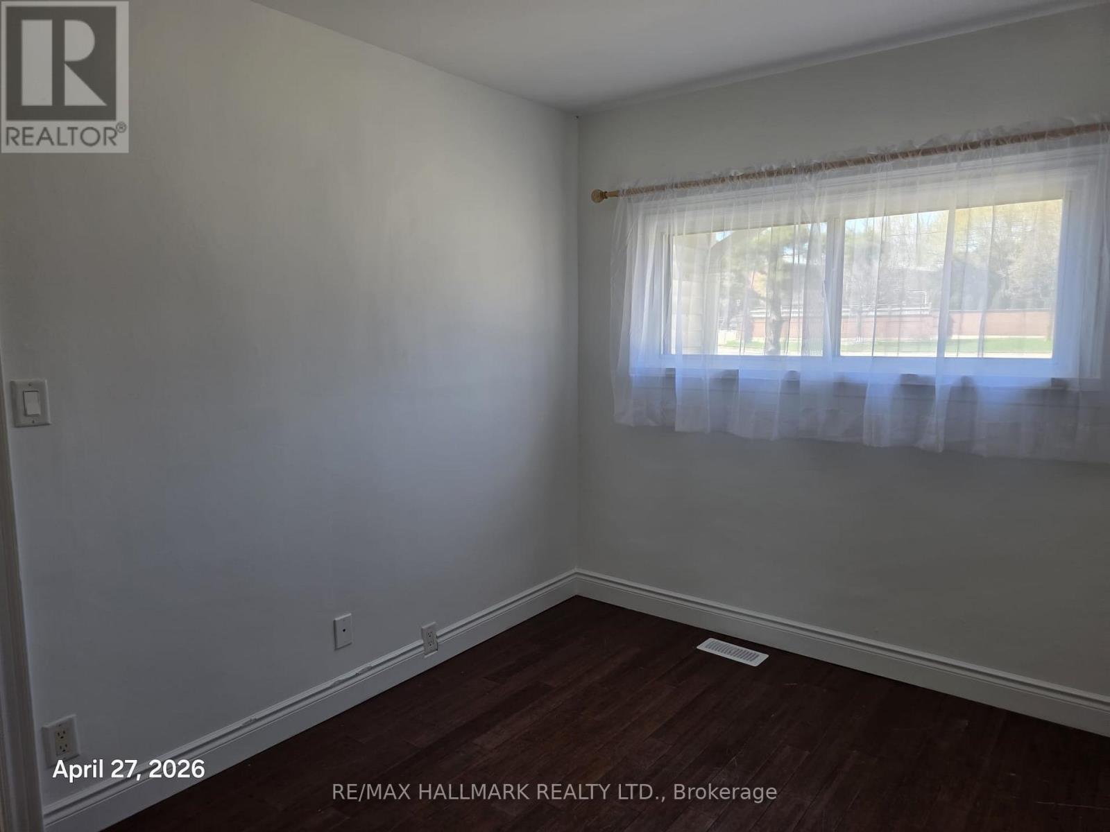 429 16th Avenue, Richmond Hill (Observatory), Ontario  L4C 7A7 - Photo 18 - N13066876