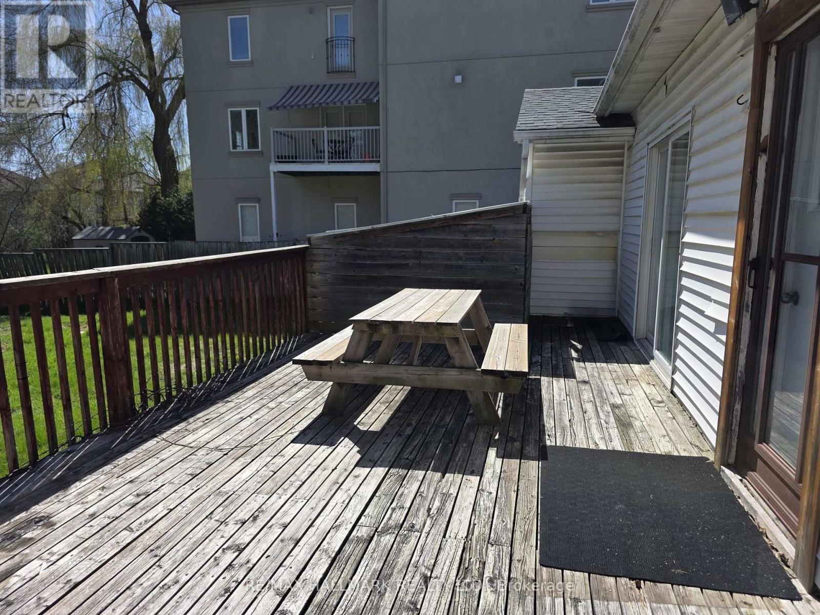 429 16th Avenue, Richmond Hill (Observatory), Ontario  L4C 7A7 - Photo 20 - N13066876