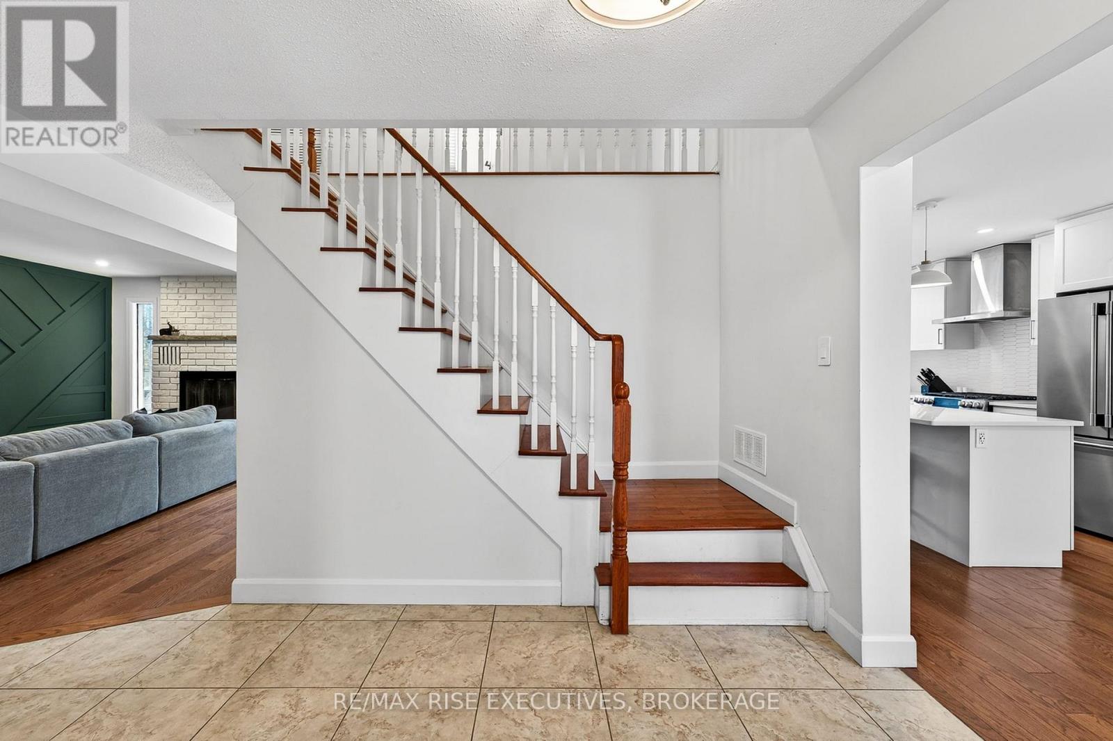 964 Heaton Road, Kingston, Ontario  K7P 1Y7 - Photo 3 - X12983952