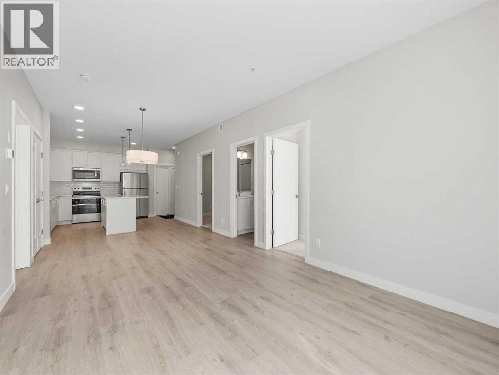 110, 660 Shawnee Square SW, Calgary, Alberta  T2Y 0X6 - Photo 11 - A2300793