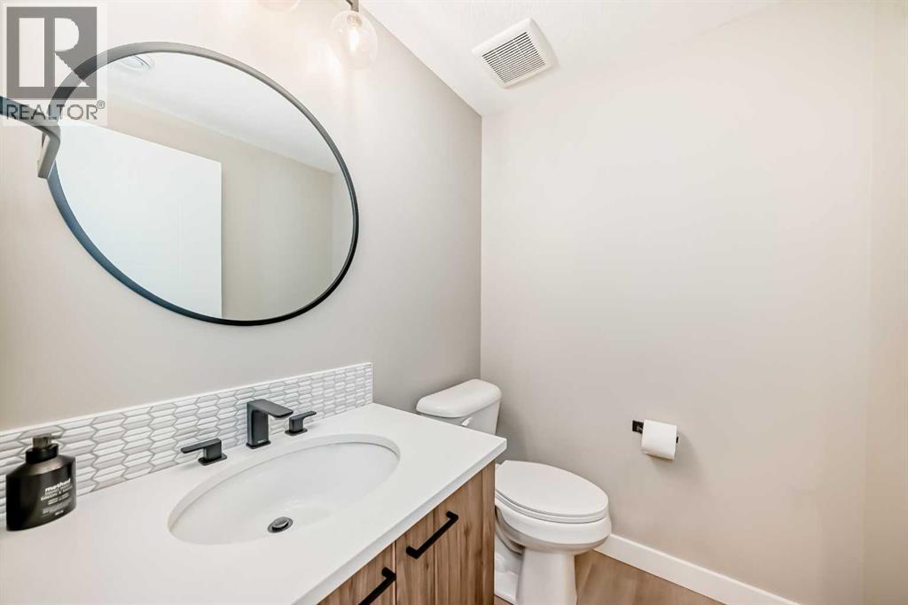 53 Mist Mountain Rise, Okotoks, Alberta  T1S 5R4 - Photo 32 - A2302127