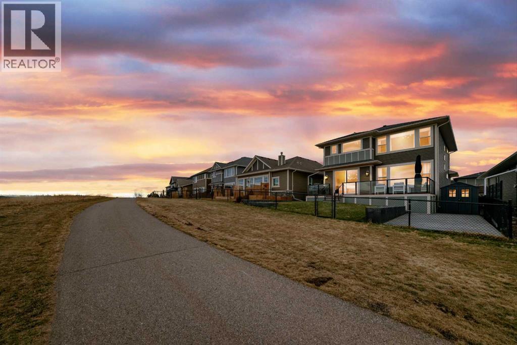 53 Mist Mountain Rise, Okotoks, Alberta  T1S 5R4 - Photo 36 - A2302127