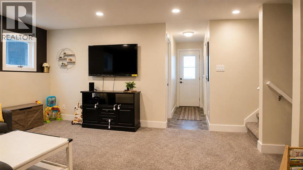 10 Cayuga Place W, Lethbridge, Alberta  T1K 5J1 - Photo 22 - A2306404