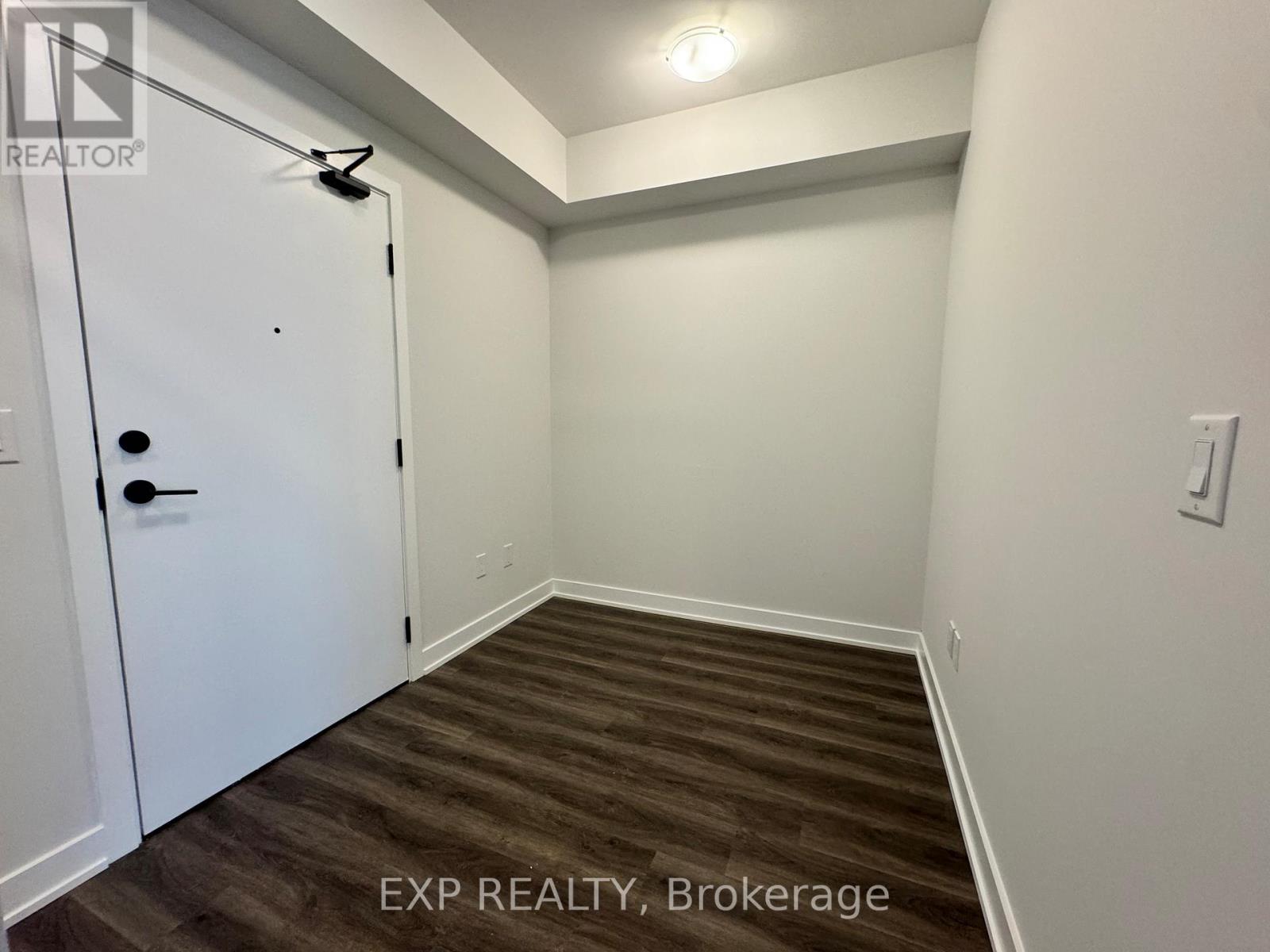602 - 4130 Parkside Village Drive, Mississauga, Ontario  L5B 0L7 - Photo 2 - W13066840