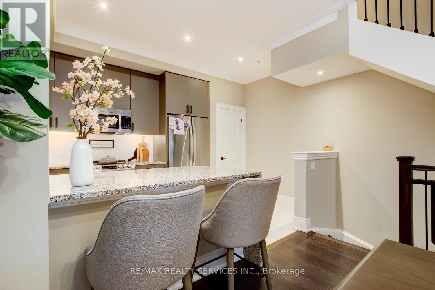 82 - 15 Lunar Crescent, Mississauga (Streetsville), Ontario  L5M 2R6 - Photo 11 - W13066862