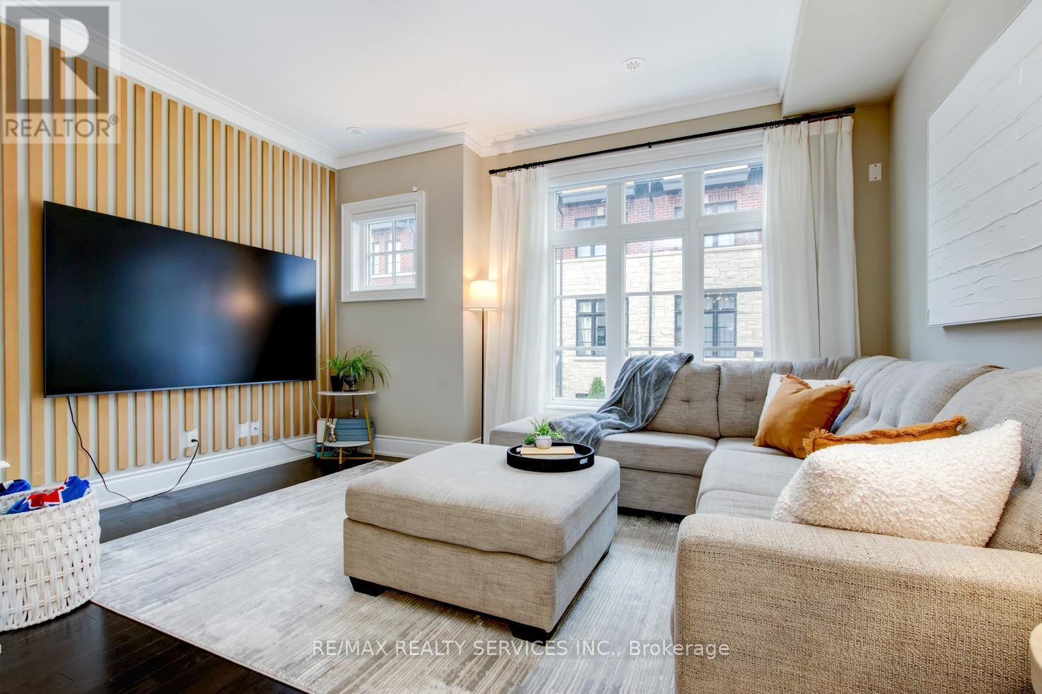 82 - 15 Lunar Crescent, Mississauga (Streetsville), Ontario  L5M 2R6 - Photo 18 - W13066862