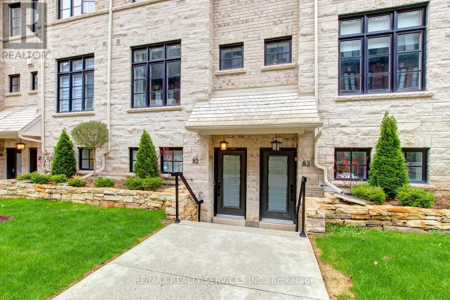 82 - 15 Lunar Crescent, Mississauga (Streetsville), Ontario  L5M 2R6 - Photo 2 - W13066862