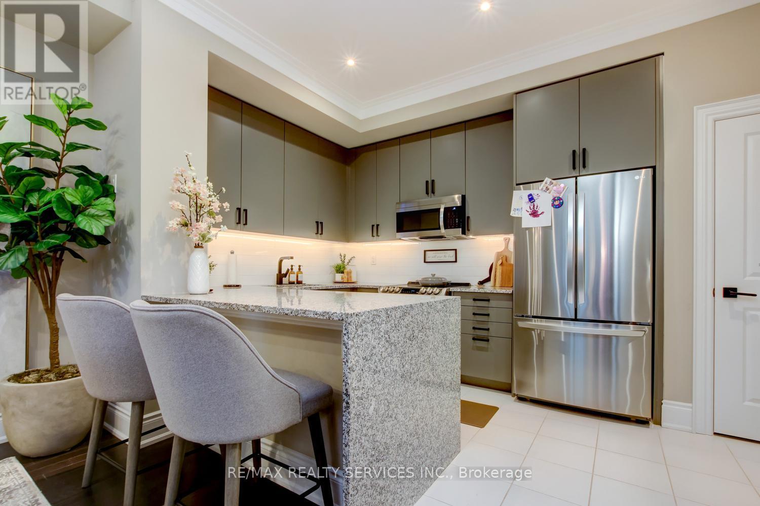 82 - 15 Lunar Crescent, Mississauga (Streetsville), Ontario  L5M 2R6 - Photo 5 - W13066862