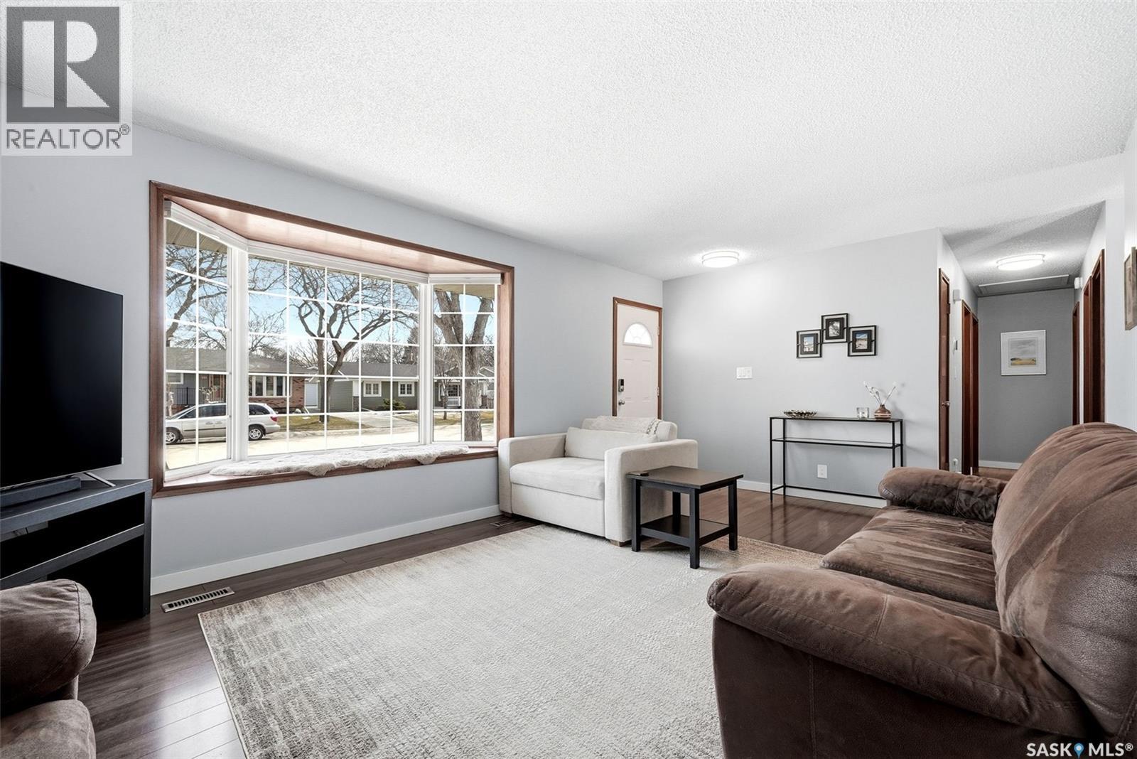 254 Wells Street, Regina, Saskatchewan  S4R 6T2 - Photo 11 - SK034276