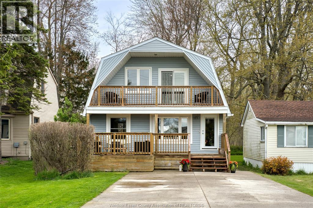 374 LAKEWOOD DRIVE, Amherstburg, Ontario