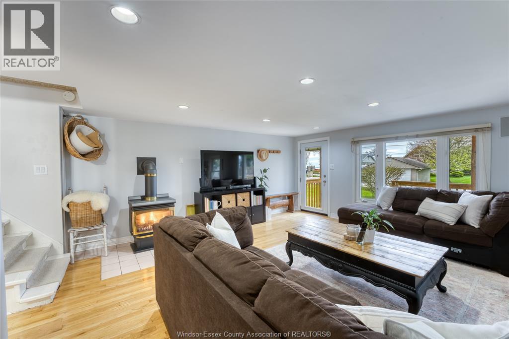 374 Lakewood Drive, Amherstburg, Ontario  N9V 2Y8 - Photo 11 - 26009740