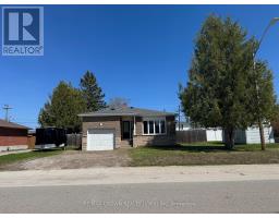 27 OTTAWA STREET, Kapuskasing, Ontario
