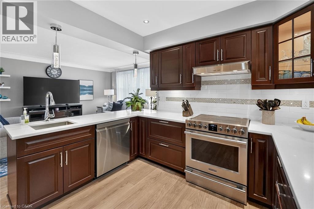 34 Normandy Road, Hamilton, Ontario  L8K 1S3 - Photo 13 - 40815393