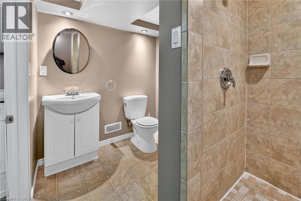 34 Normandy Road, Hamilton, Ontario  L8K 1S3 - Photo 32 - 40815393