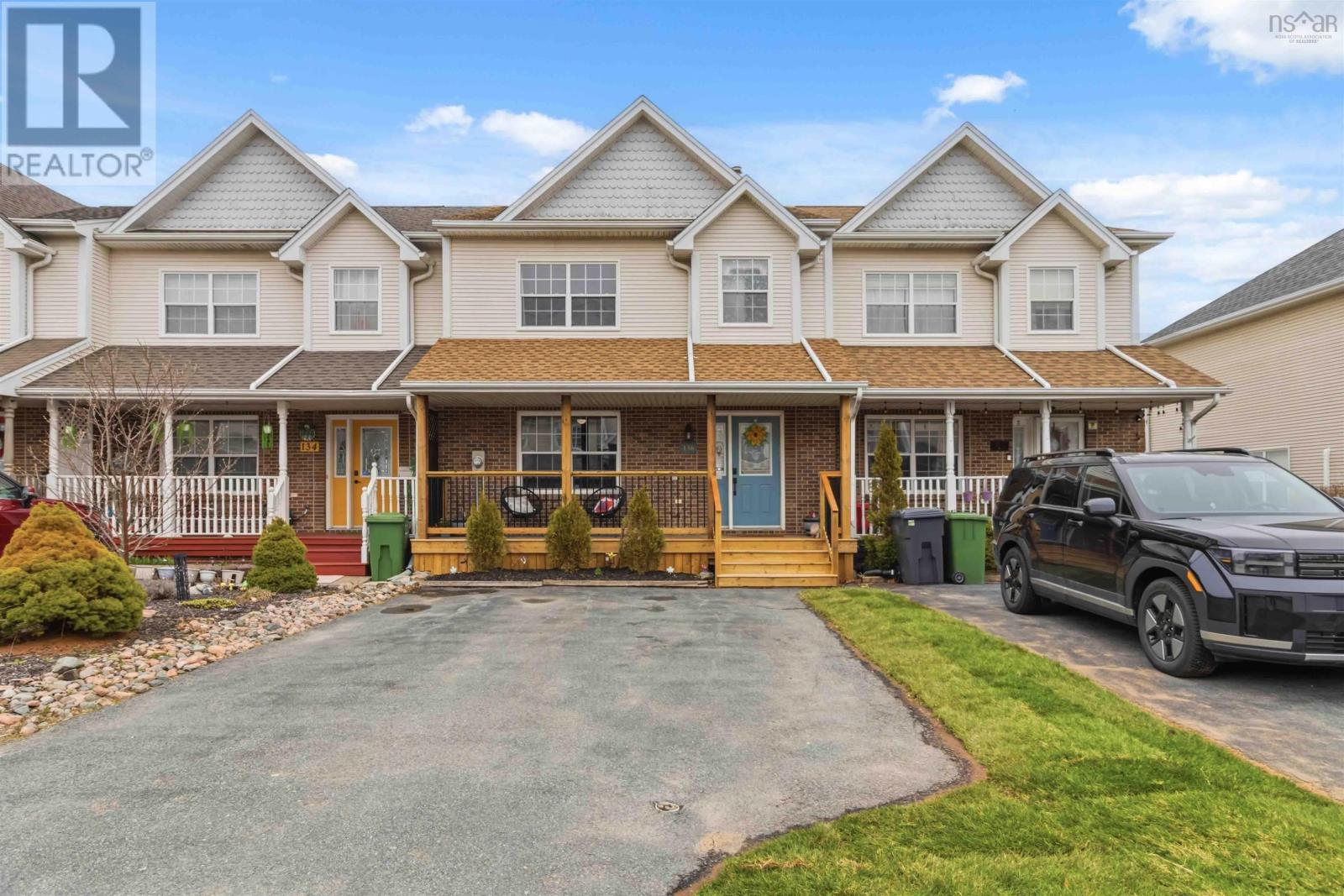 136 Green Village Lane, Dartmouth, Nova Scotia  B2Y 4V4 - Photo 1 - 202609264