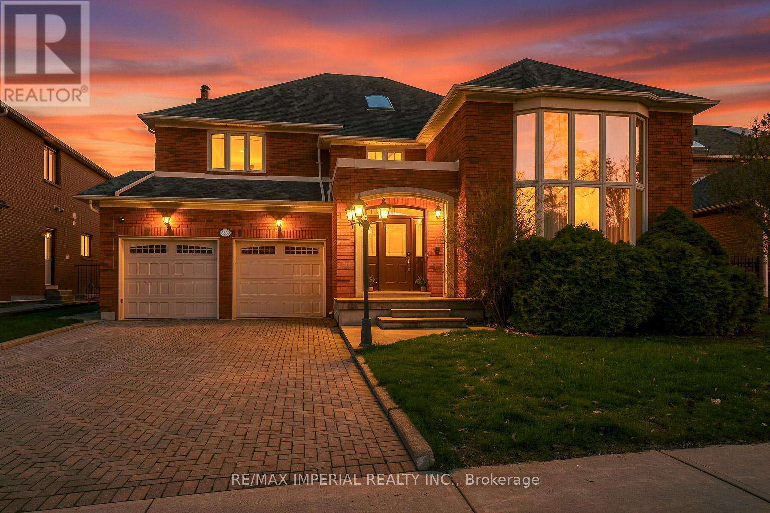 5859 RIVERSIDE PLACE, Mississauga, Ontario