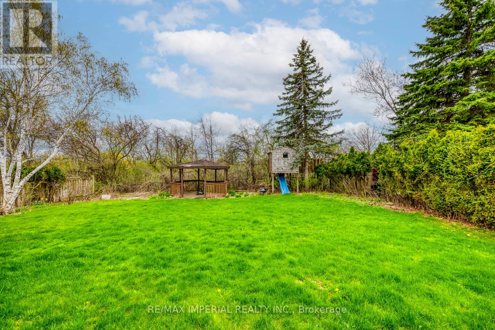 5859 Riverside Place, Mississauga, Ontario  L5M 4X1 - Photo 46 - W13057672