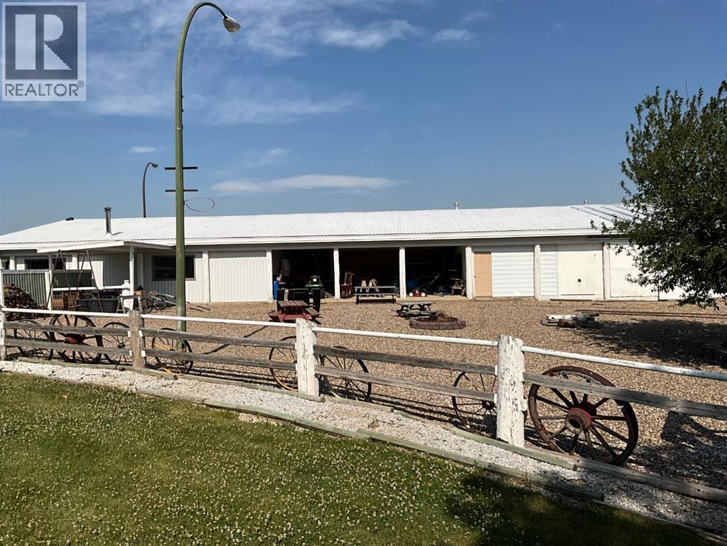 1600 Echo Dale Road SW, Medicine Hat, Alberta  T1A 8G8 - Photo 8 - A2288117