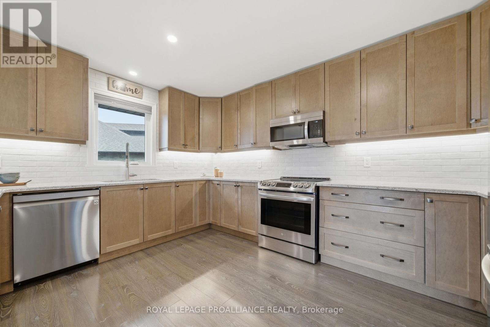 13 Cattail Crescent, Quinte West, Ontario  K8V 0J3 - Photo 15 - X13067084