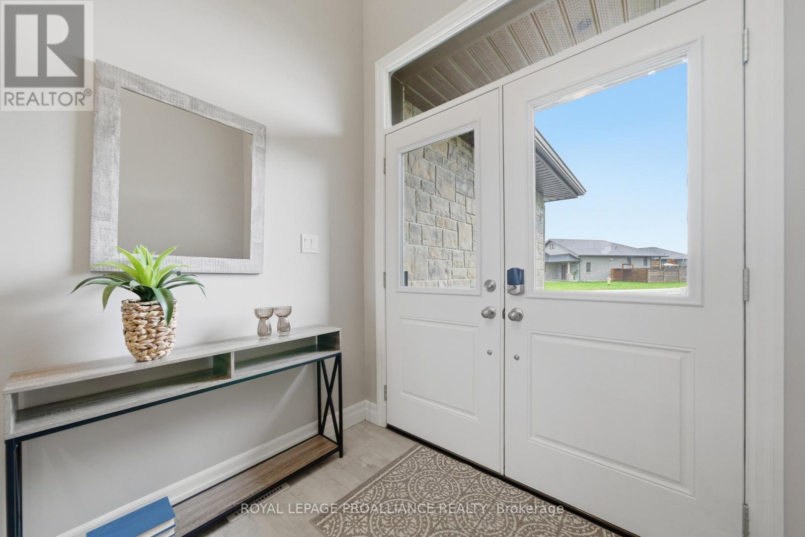 13 Cattail Crescent, Quinte West, Ontario  K8V 0J3 - Photo 5 - X13067084