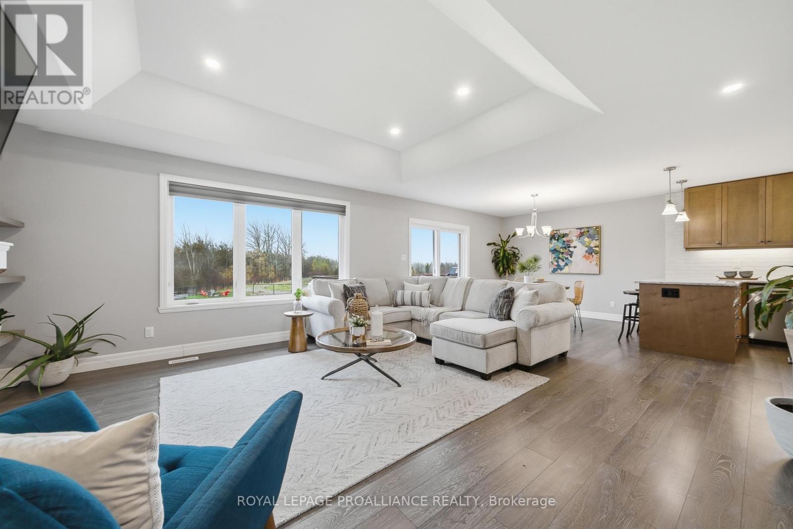 13 Cattail Crescent, Quinte West, Ontario  K8V 0J3 - Photo 8 - X13067084