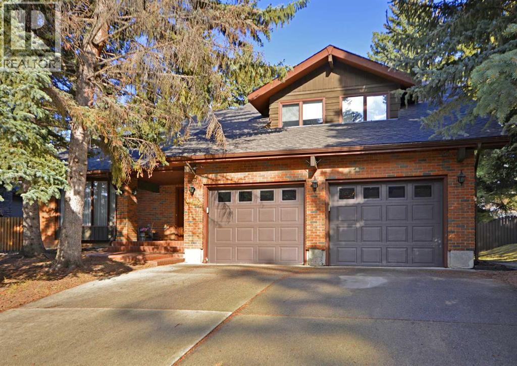 268 Pump Hill Gardens SW, Calgary, Alberta  T2V 4M6 - Photo 1 - A2268465