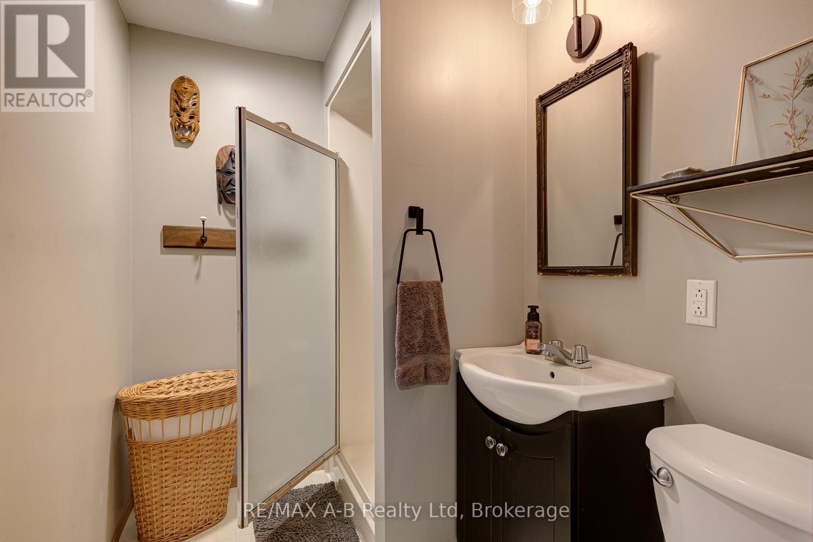 11 Brant Street, Stratford, Ontario  N5A 3X1 - Photo 20 - X13067032