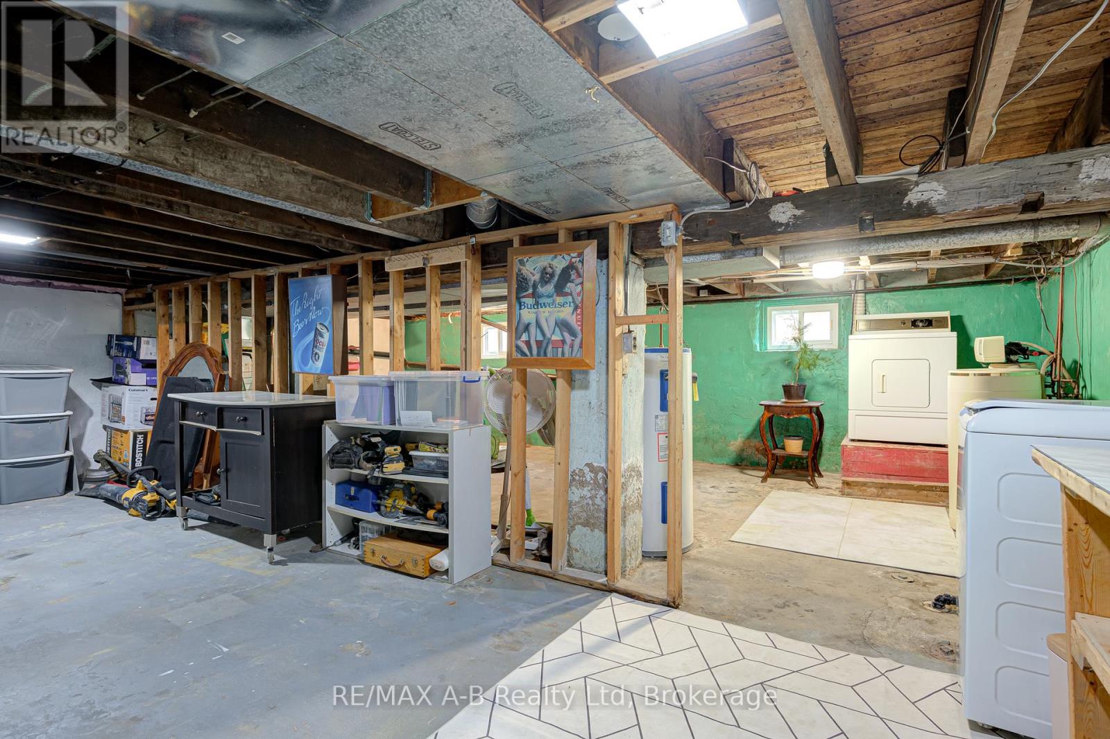 11 Brant Street, Stratford, Ontario  N5A 3X1 - Photo 40 - X13067032