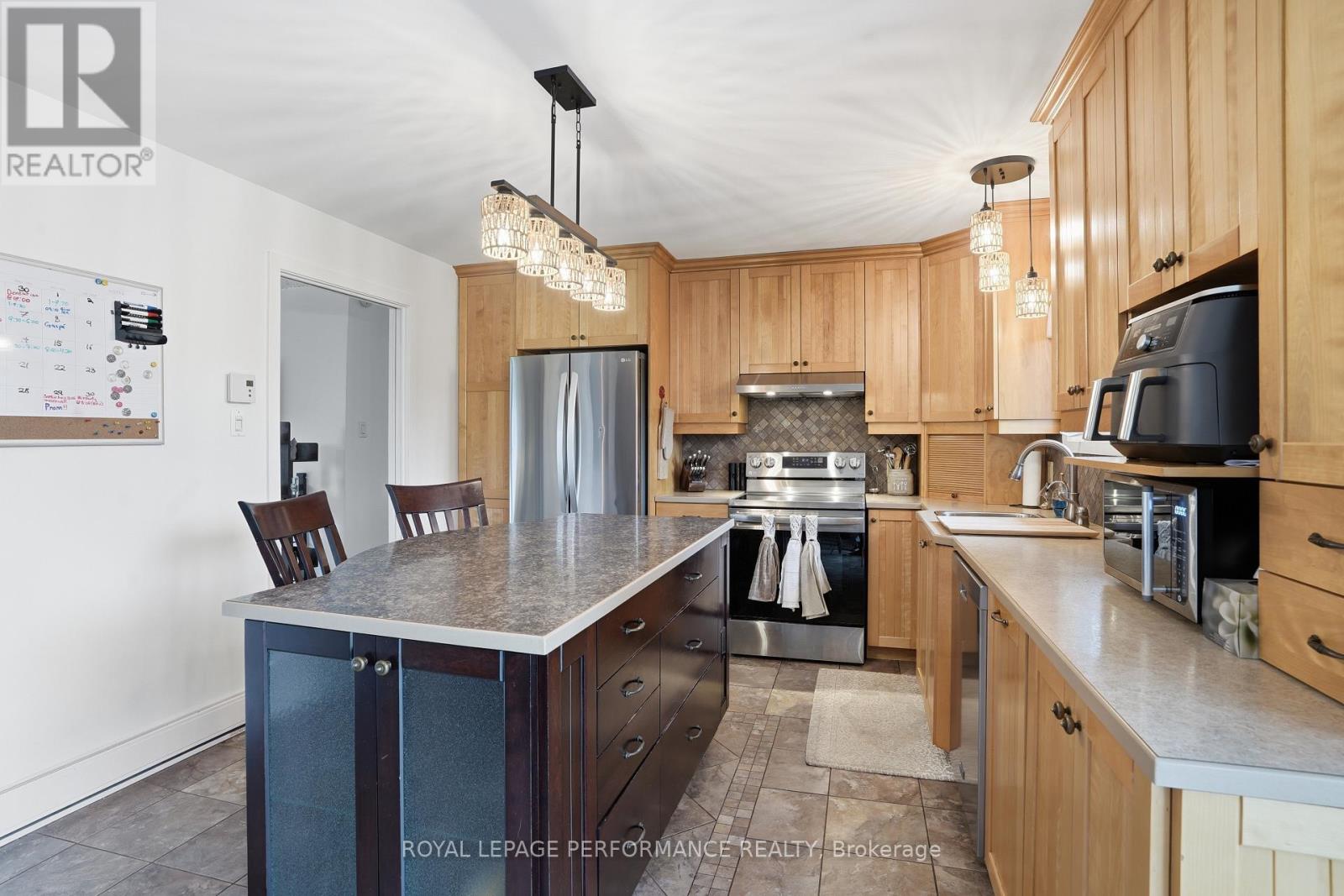 431 Stevens Street, Hawkesbury, Ontario  K6A 3A7 - Photo 11 - X13067036
