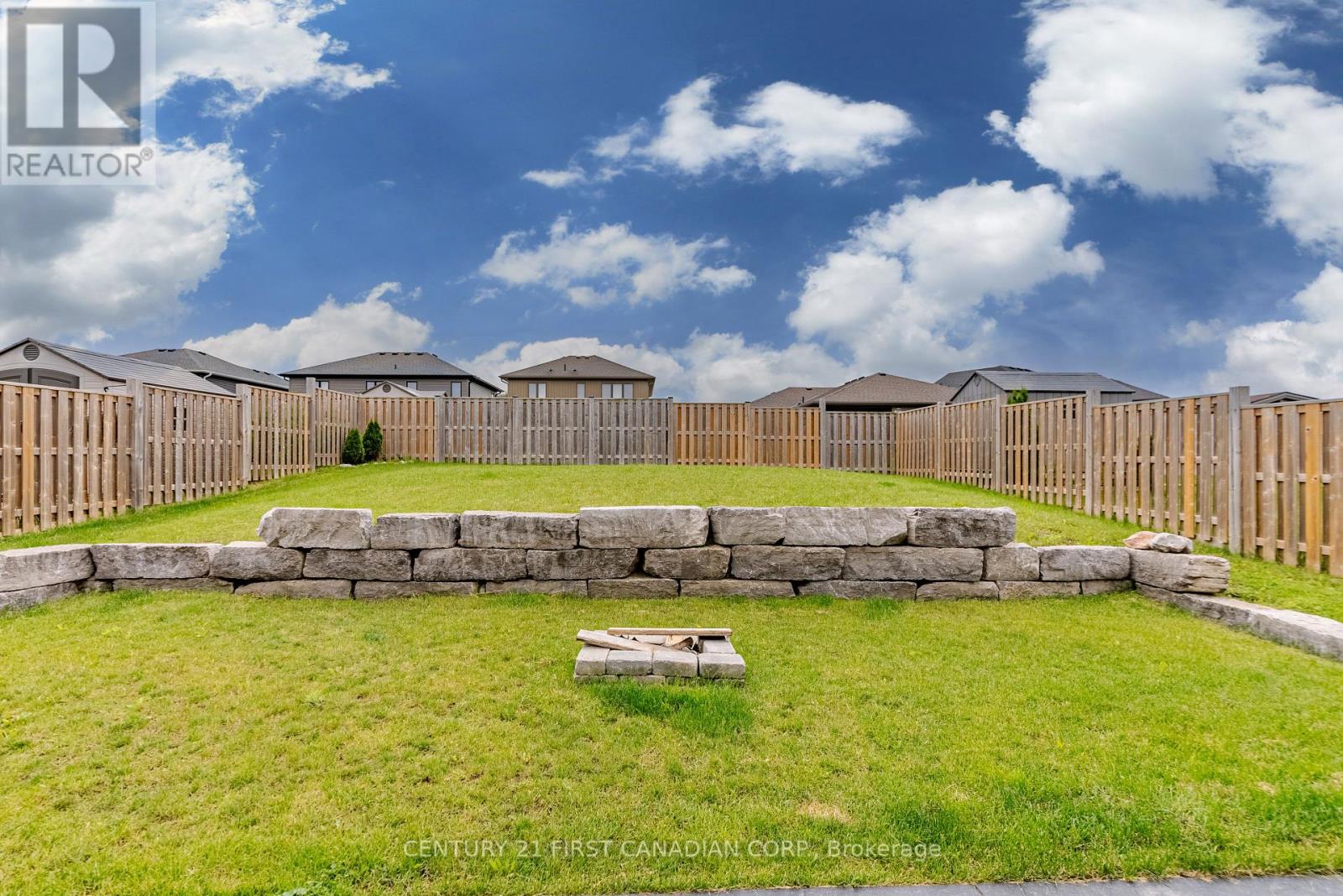 181 Gilmour Drive, Lucan Biddulph, Ontario  N0M 2J0 - Photo 6 - X13067116