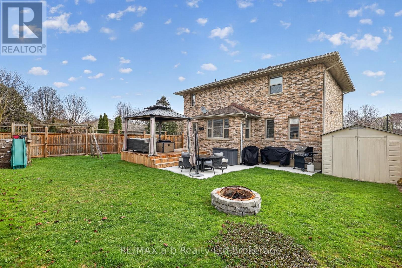 346 Riverview Drive, Strathroy-Caradoc, Ontario  N7G 4B7 - Photo 33 - X13018228