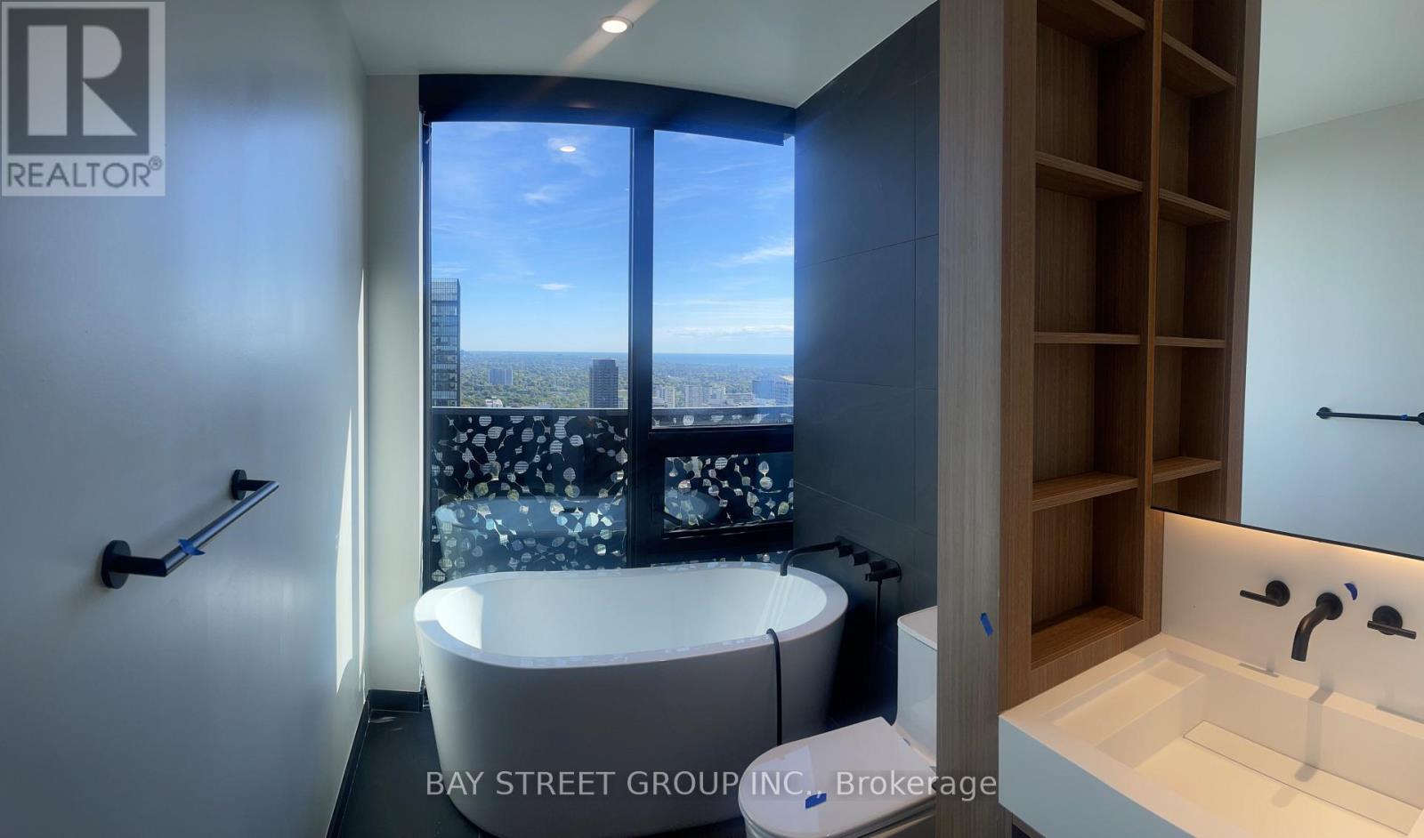 4602 - 55 Charles Street E, Toronto, Ontario  M4Y 1S9 - Photo 6 - C13067000