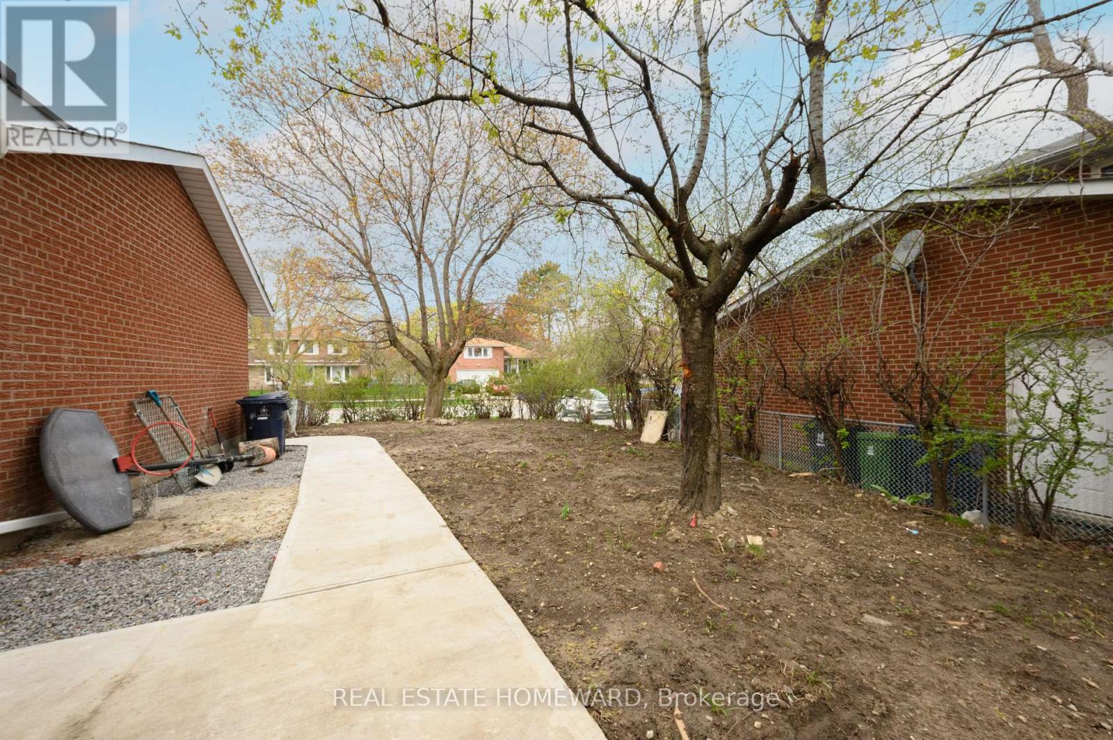 Lower Unit - 114 Old Sheppard Avenue, Toronto, Ontario  M2J 3L8 - Photo 15 - C13067058