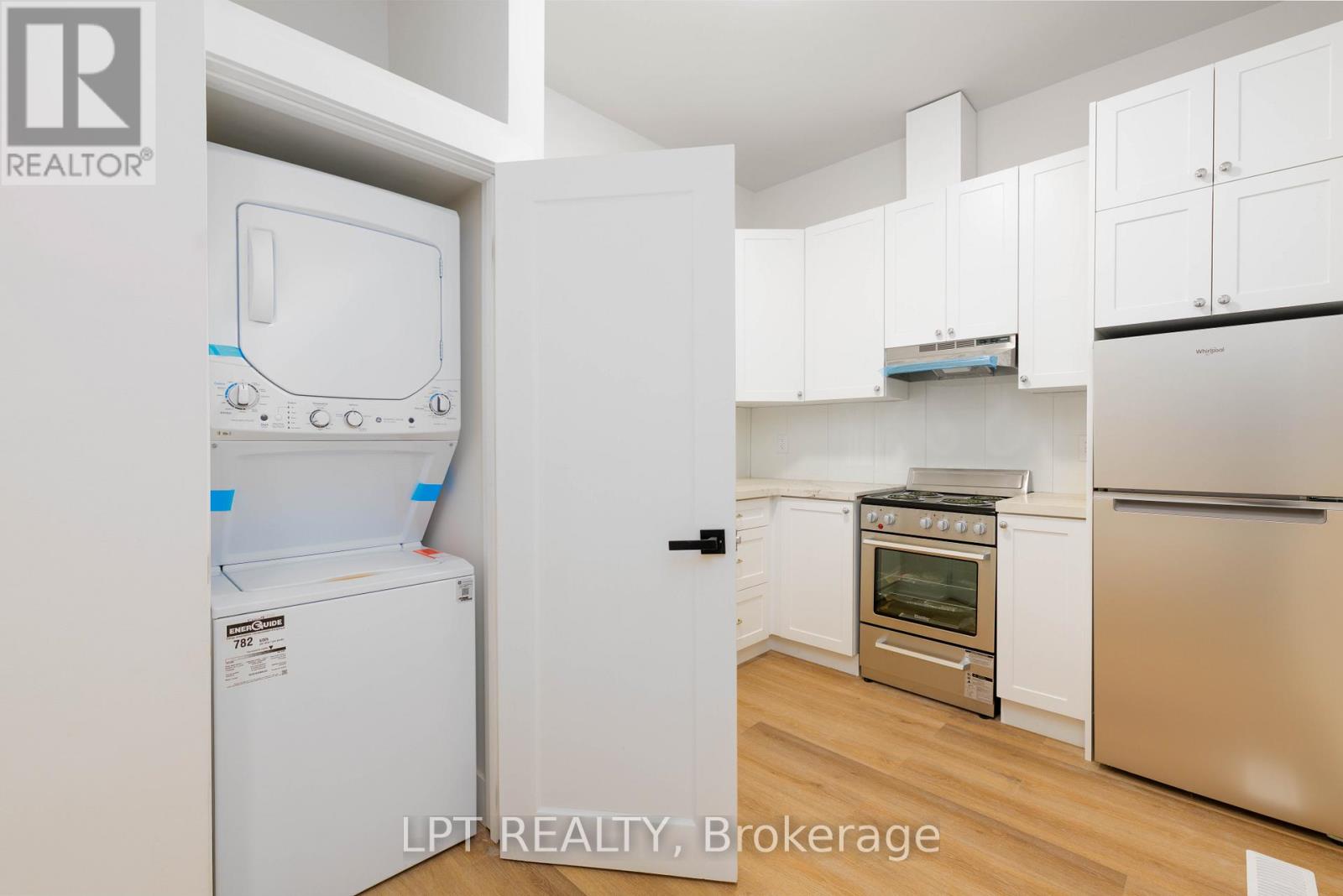 B - 627 Crawford Street, Toronto, Ontario  M6G 3K1 - Photo 5 - C13067098