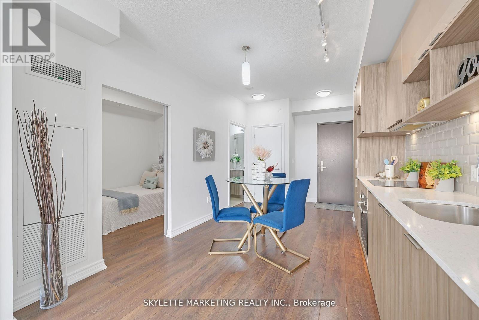 911 - 52 Forest Manor Road, Toronto, Ontario  M2J 1M6 - Photo 5 - C13067110