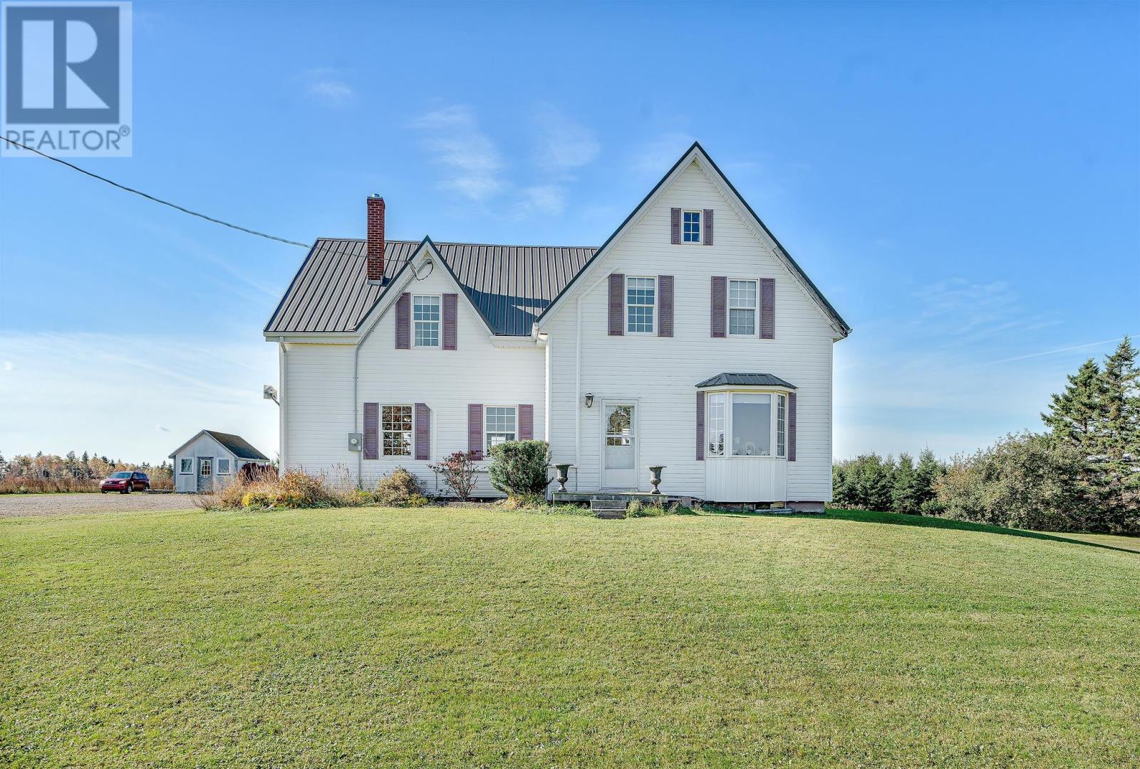 215 Cable Head Road, Cable Head East, Prince Edward Island  C0A 2A0 - Photo 2 - 202609251