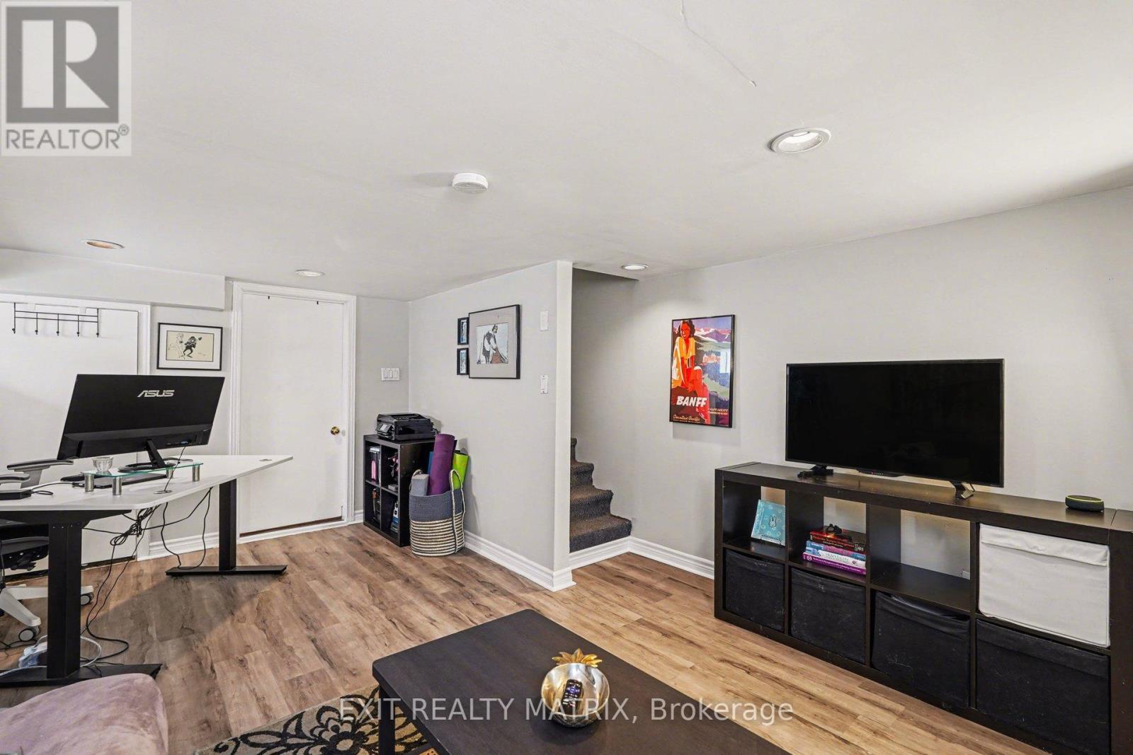 70 Springfield Road, Ottawa, Ontario  K1M 1C7 - Photo 15 - X13066918