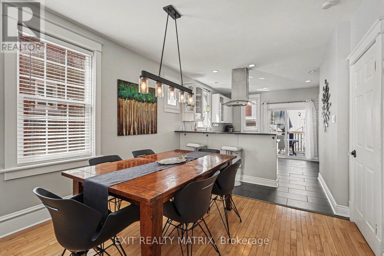 70 Springfield Road, Ottawa, Ontario  K1M 1C7 - Photo 6 - X13066918