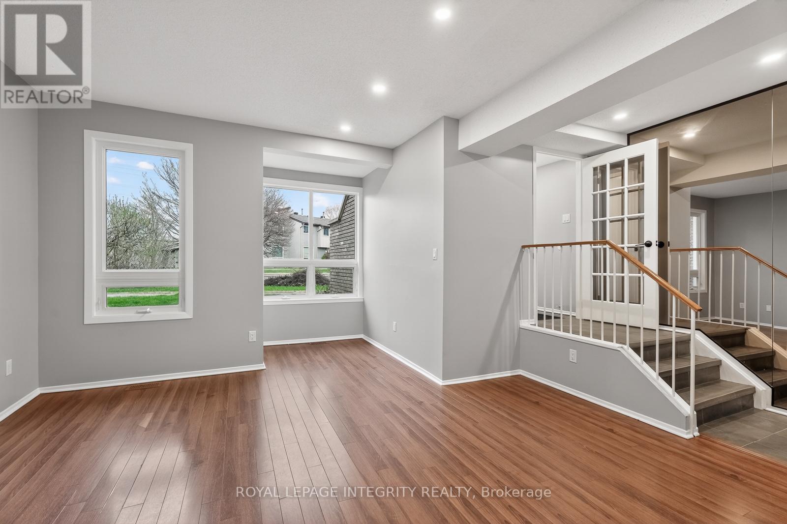 A - 207 Woodfield Drive, Ottawa, Ontario  K2G 4P2 - Photo 11 - X13067120