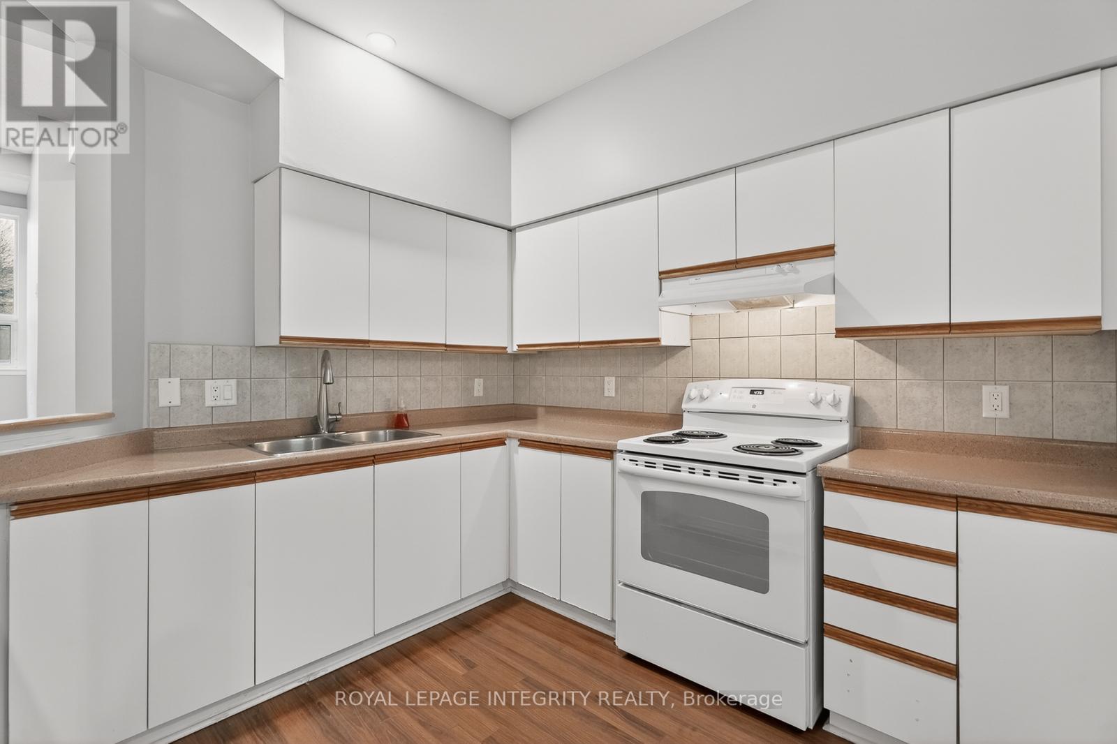 A - 207 Woodfield Drive, Ottawa, Ontario  K2G 4P2 - Photo 15 - X13067120