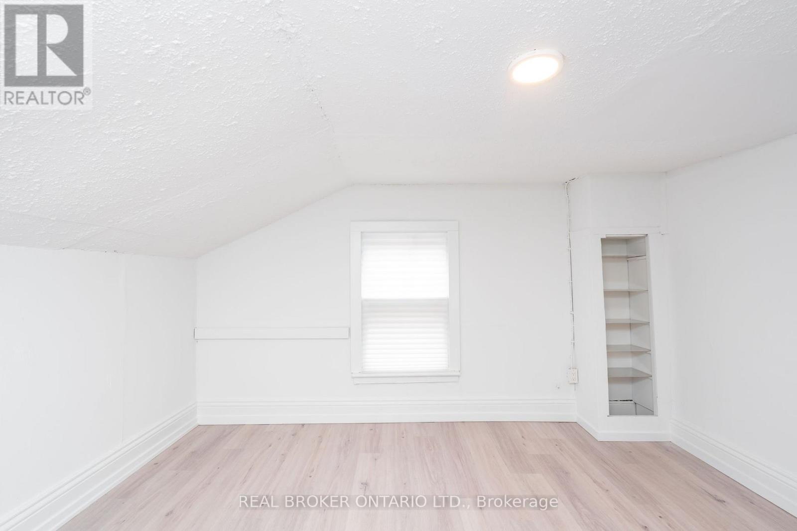 36 & 38 Bruce Street, Oshawa, Ontario  L1H 1P7 - Photo 30 - E13066932