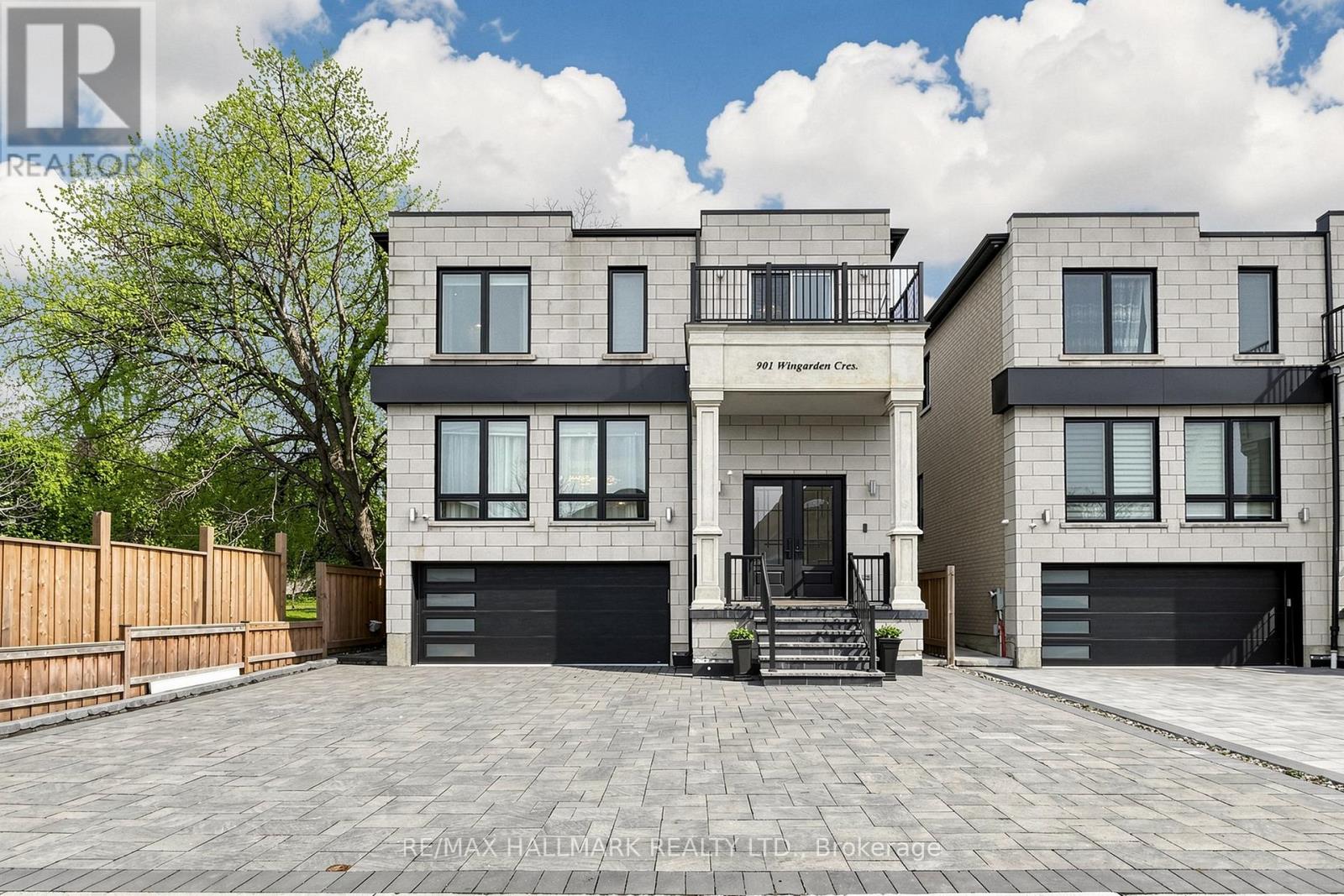 901 WINGARDEN CRESCENT, Pickering, Ontario