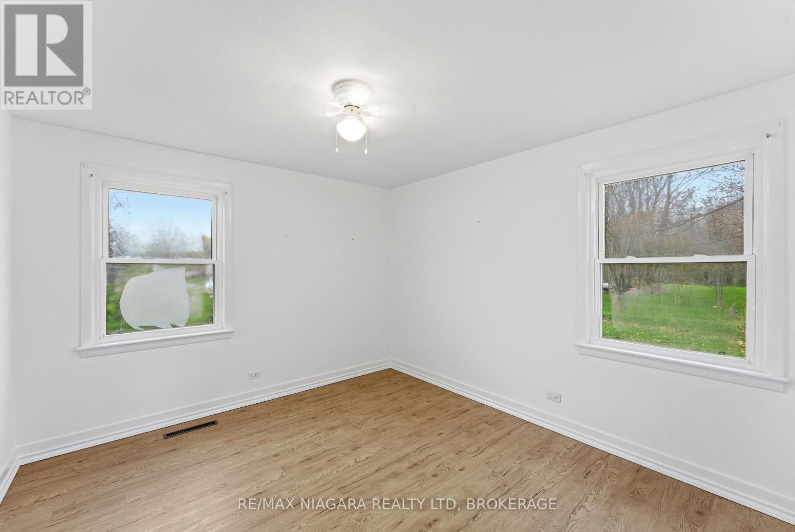 355 Bernard Avenue, Fort Erie, Ontario  L0S 1N0 - Photo 11 - X13066944