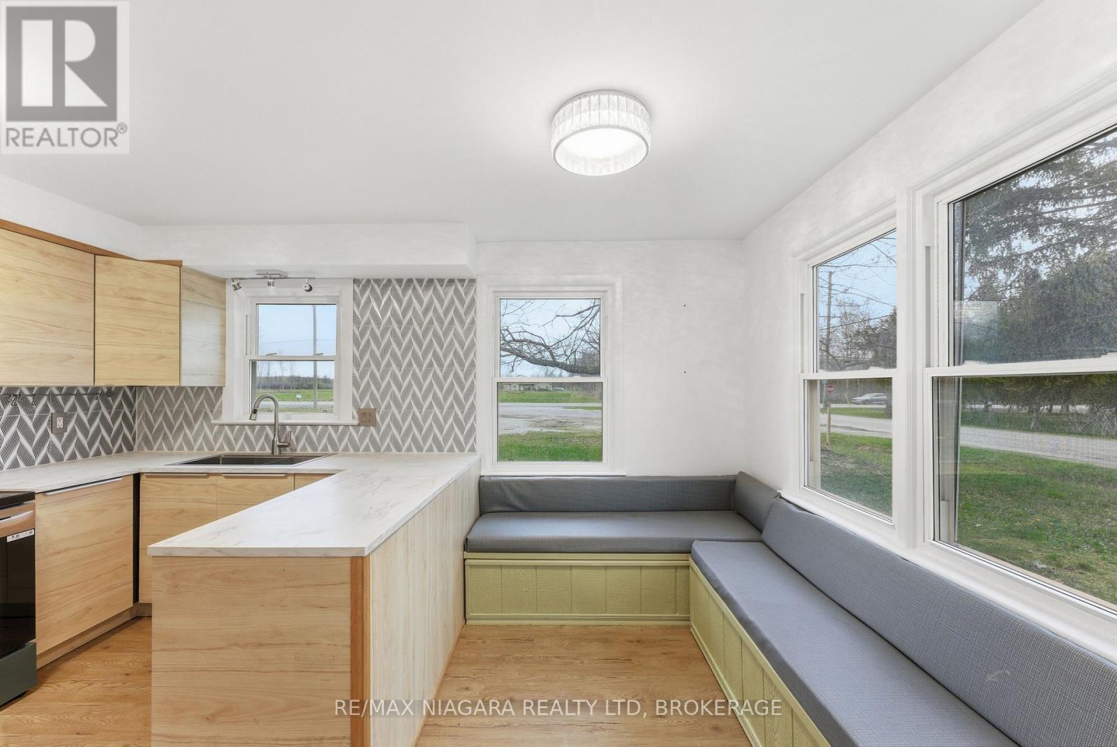 355 Bernard Avenue, Fort Erie, Ontario  L0S 1N0 - Photo 6 - X13066944