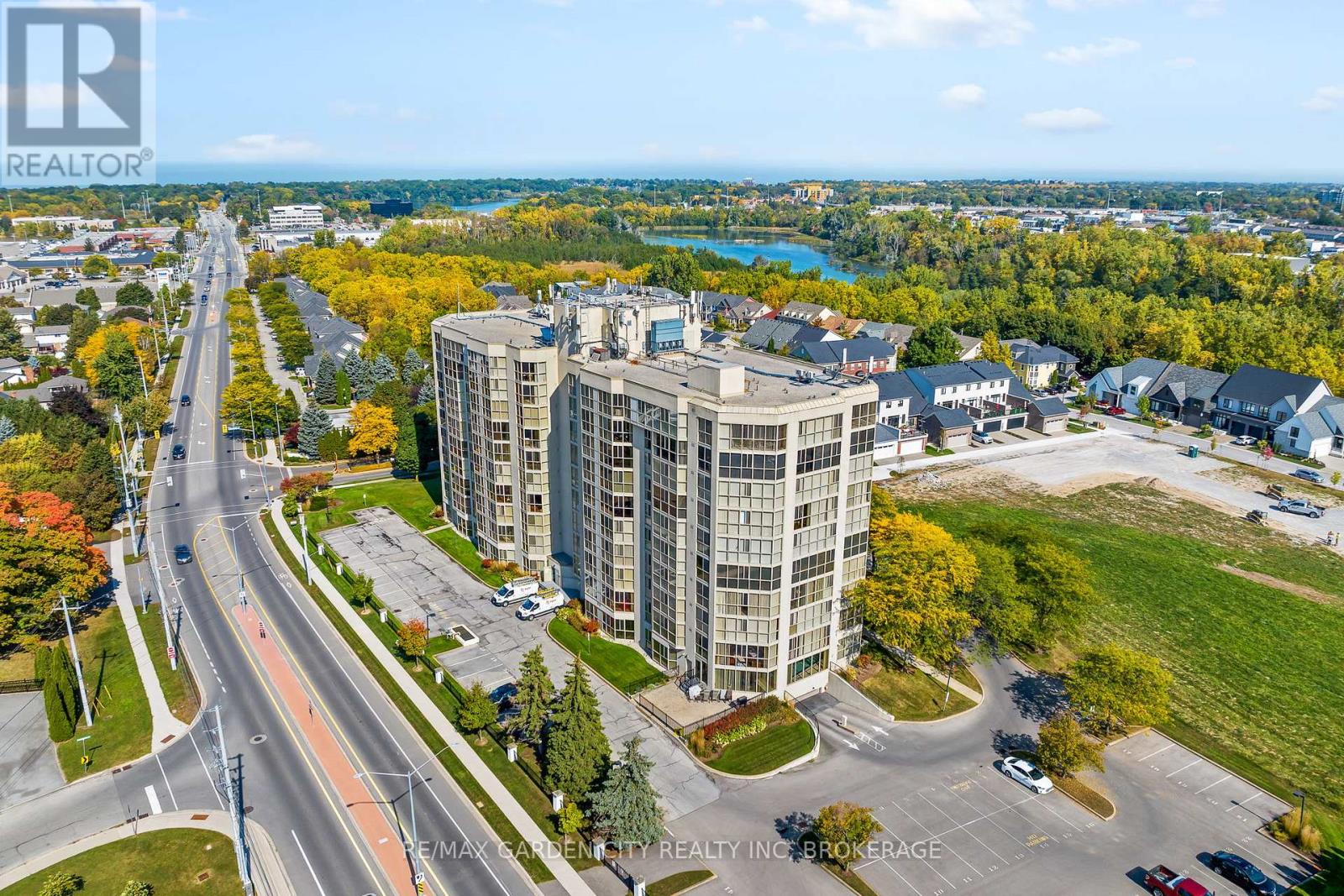 207 - 162 Martindale Road, St. Catharines, Ontario  L2S 3S4 - Photo 1 - X13067014